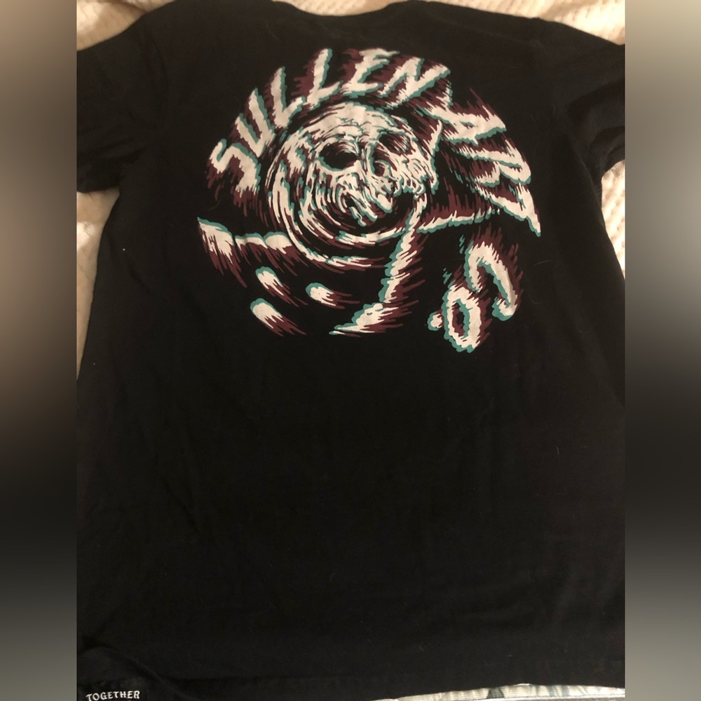Sullen Art Collective Men’s Premium Medium Black Graphic T -Shirt NWT